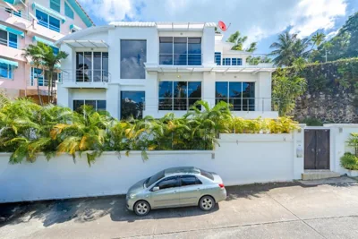 White Villa Patong – Fotos 12
